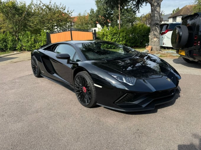 2024 Lamborghini Aventador