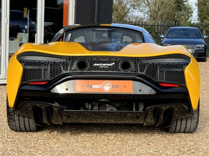 2025 Mclaren Artura