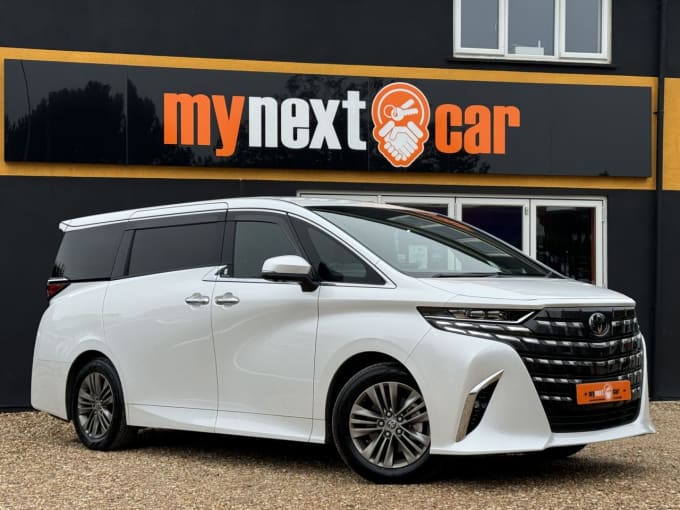 2025 Toyota Alphard