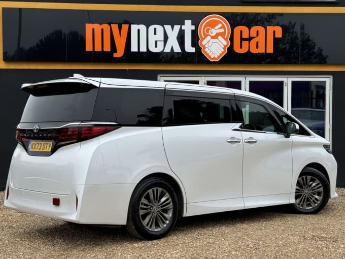 2025 Toyota Alphard