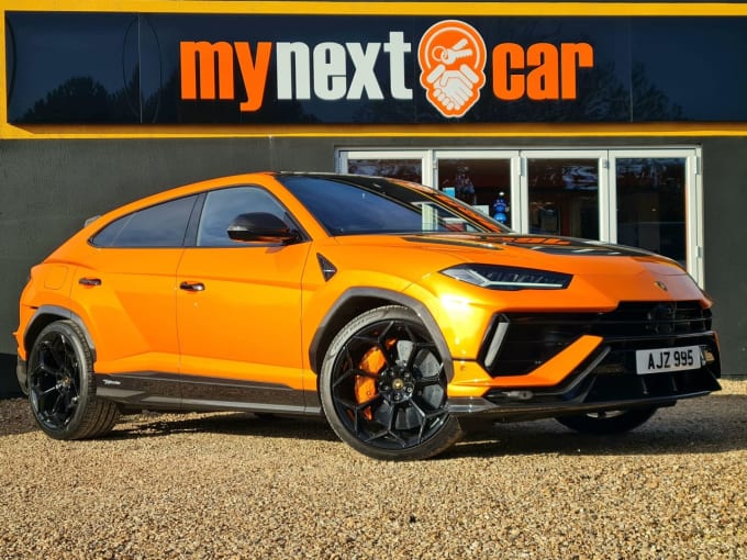 2025 Lamborghini Urus