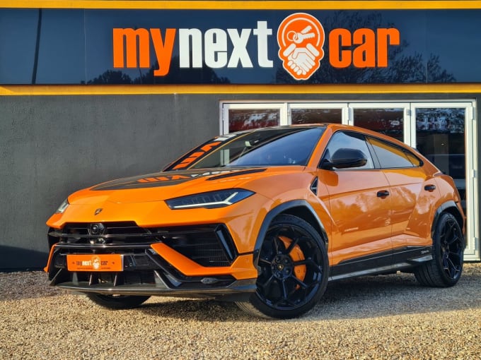 2025 Lamborghini Urus