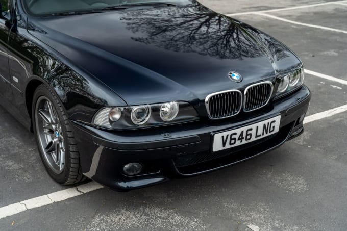 2025 BMW M5