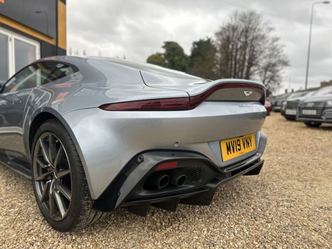 2025 Aston Martin Vantage