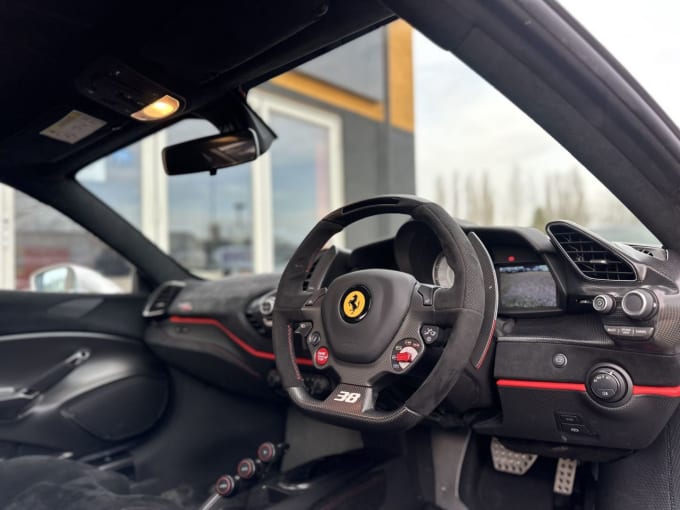 2025 Ferrari 488 Pista Piloti