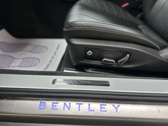 2025 Bentley Continental