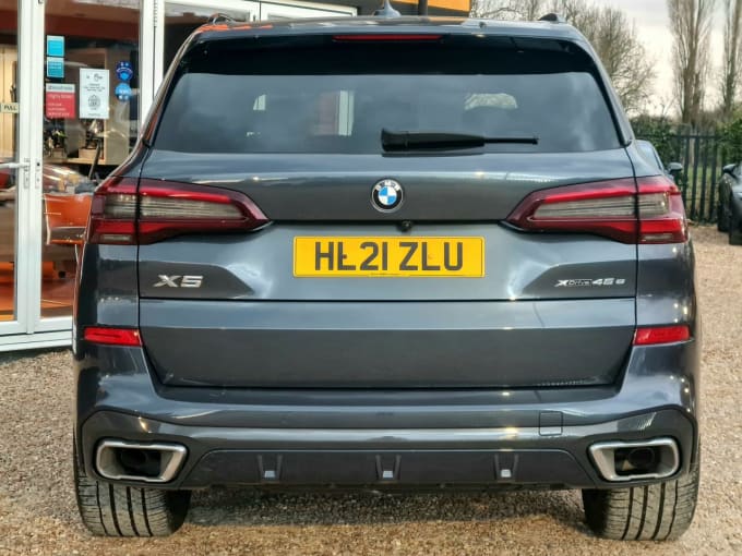 2025 BMW X5