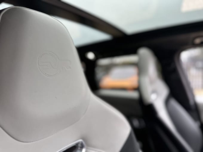 2025 Land Rover Range Rover Sport