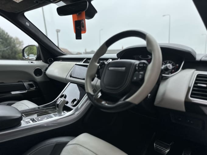 2025 Land Rover Range Rover Sport