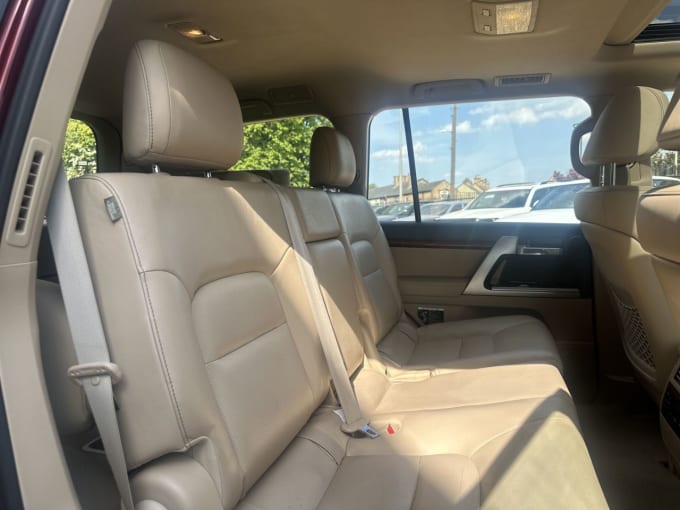 2025 Toyota Land Cruiser
