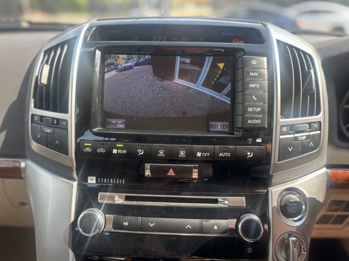 2025 Toyota Land Cruiser