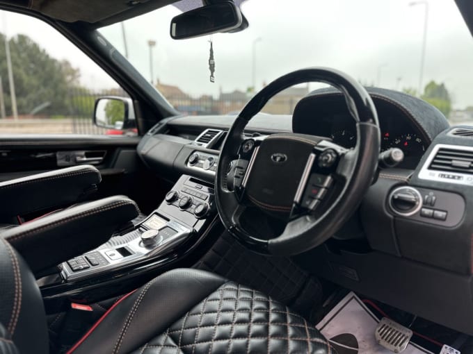 2025 Land Rover Range Rover Sport