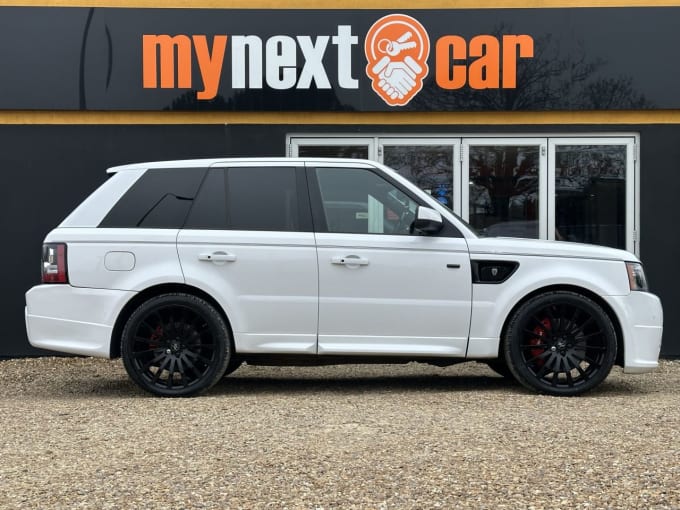 2025 Land Rover Range Rover Sport