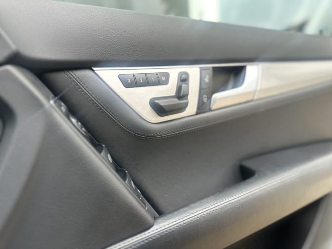 2025 Mercedes-benz C-class