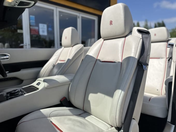 2025 Rolls-royce Dawn