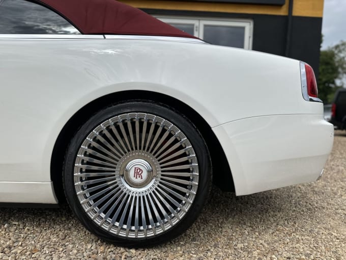 2025 Rolls-royce Dawn