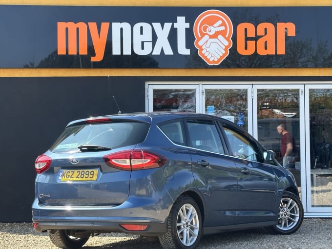 2025 Ford C-max
