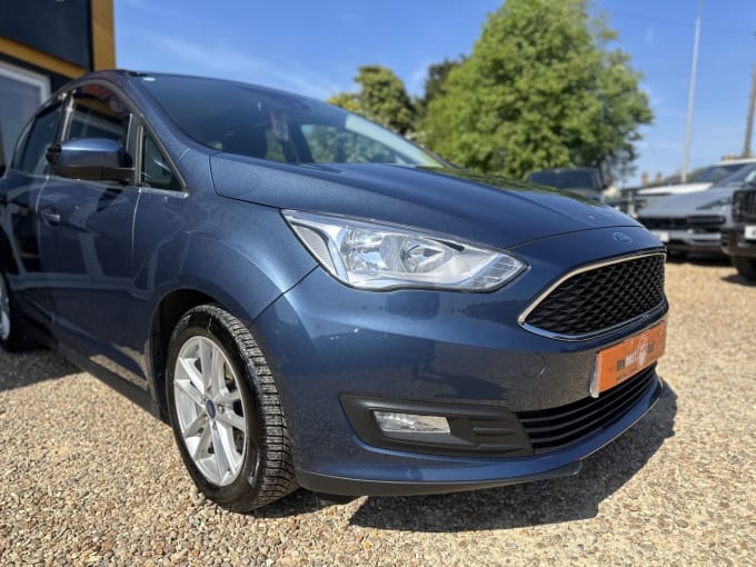 2025 Ford C-max