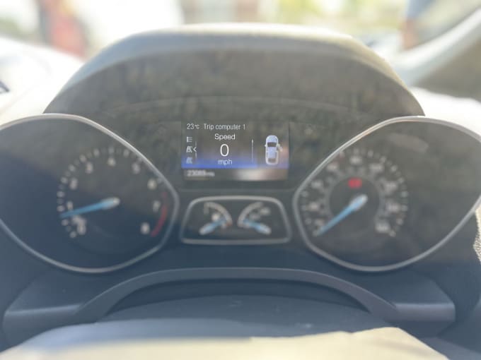 2025 Ford C-max