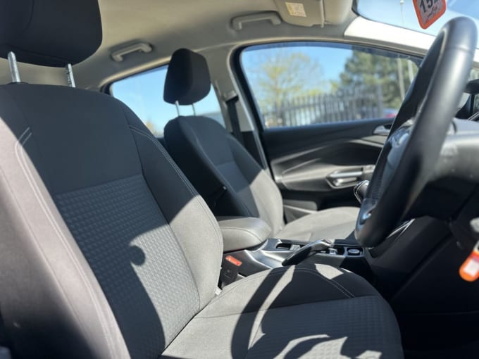 2025 Ford C-max