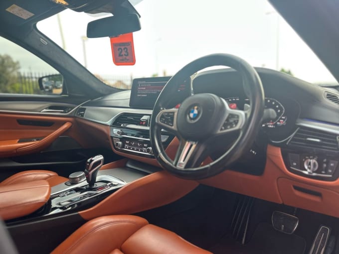 2025 BMW M5