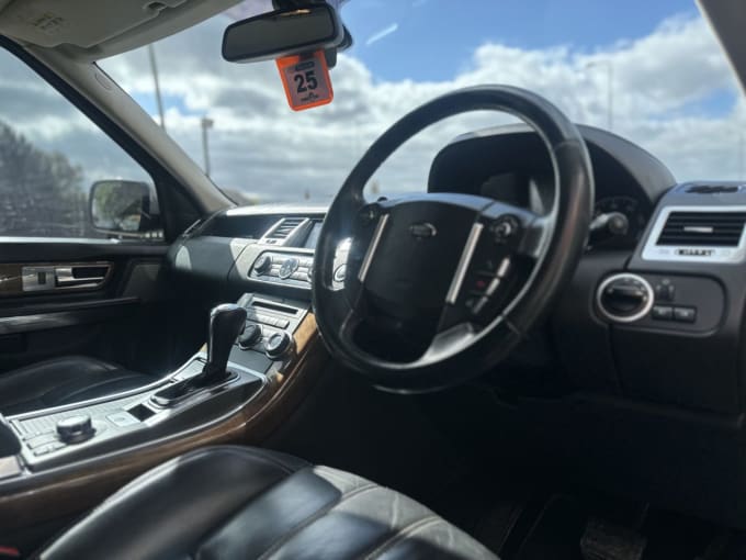 2025 Land Rover Range Rover Sport