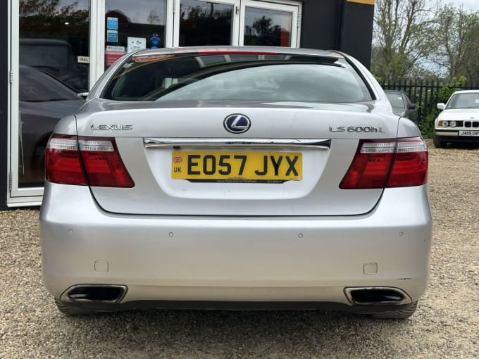 2025 Lexus Ls