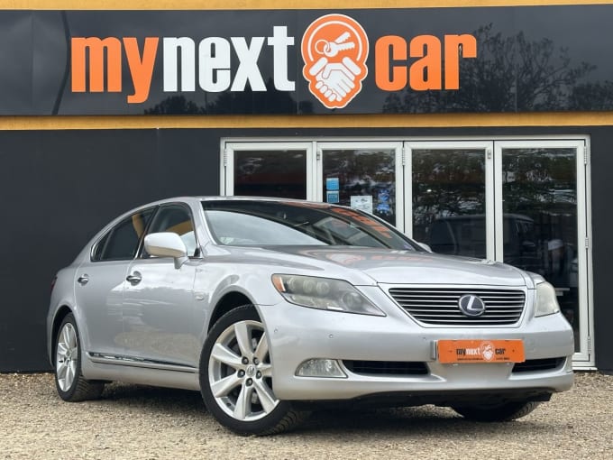 2025 Lexus Ls