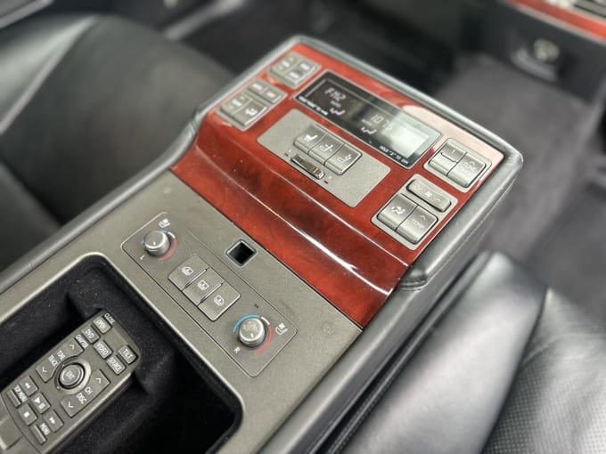 2025 Lexus Ls