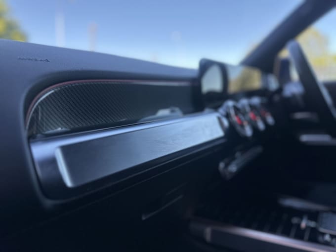 2025 Mercedes-benz Glb