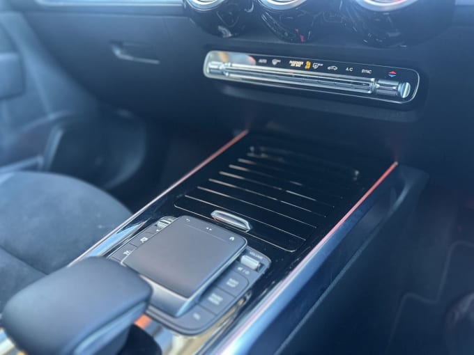 2025 Mercedes-benz Glb