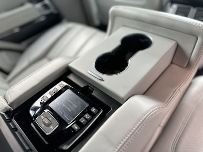 2025 Land Rover Range Rover