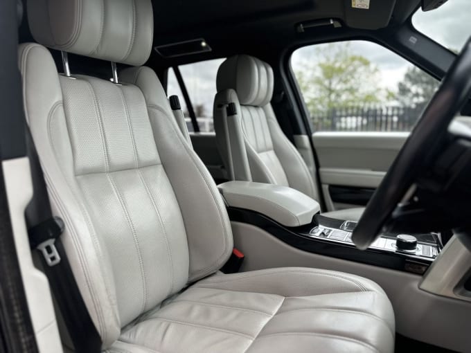 2025 Land Rover Range Rover