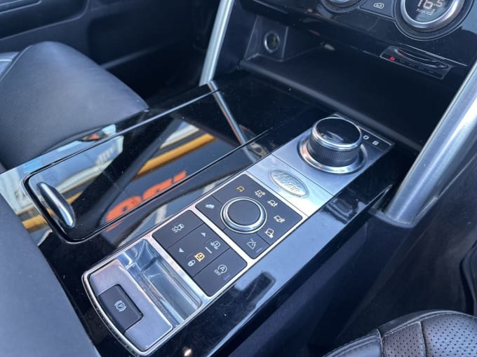 2025 Land Rover Discovery