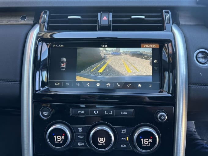 2025 Land Rover Discovery