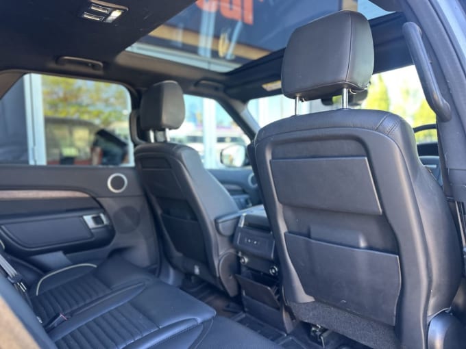 2025 Land Rover Discovery