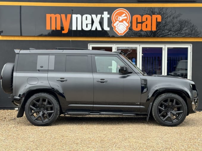 2023 Land Rover Defender