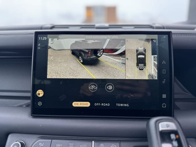2023 Land Rover Defender