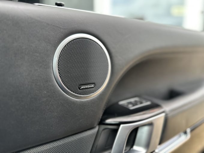 2025 Land Rover Range Rover