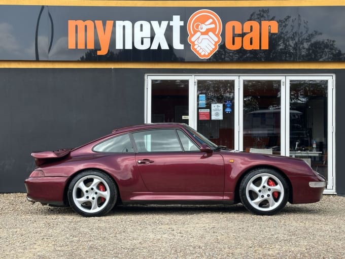 2025 Porsche 911