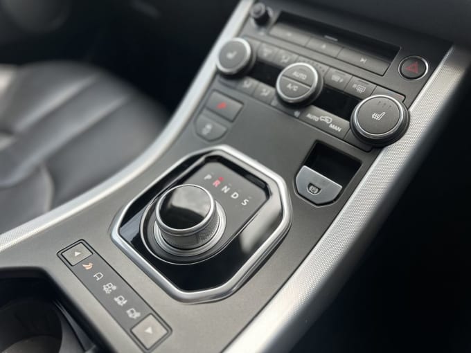 2025 Land Rover Range Rover Evoque