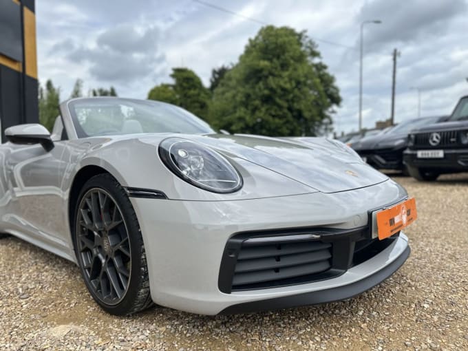 2025 Porsche 911