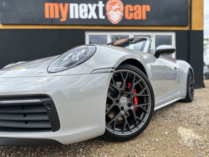 2025 Porsche 911