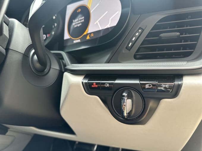 2025 Porsche 911