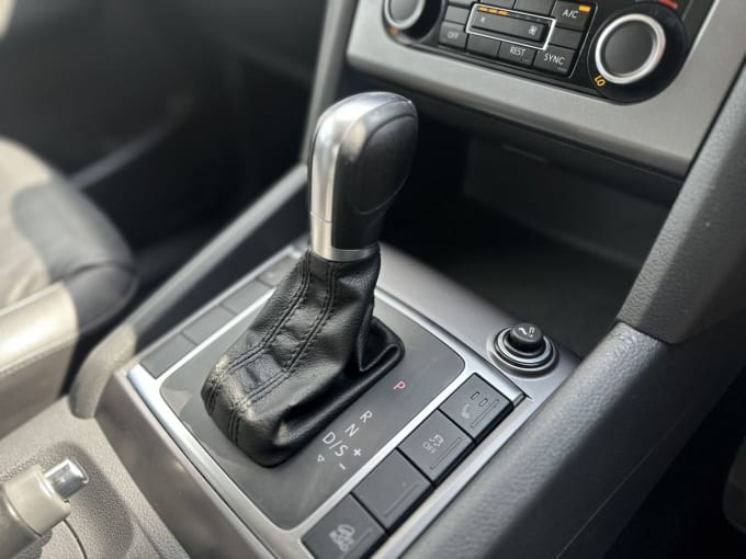 2025 Volkswagen Amarok