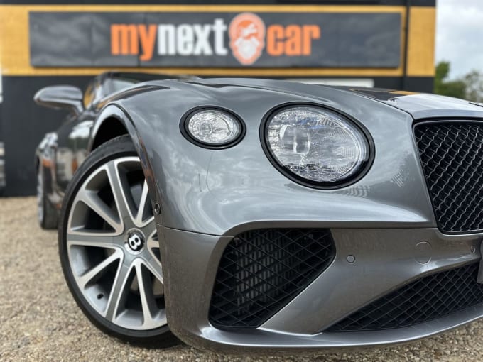 2025 Bentley Continental
