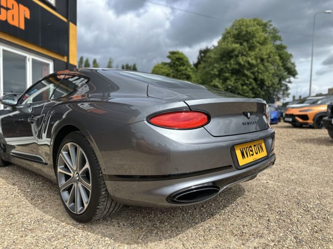 2025 Bentley Continental
