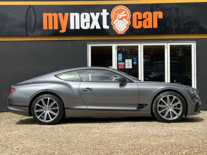 2025 Bentley Continental
