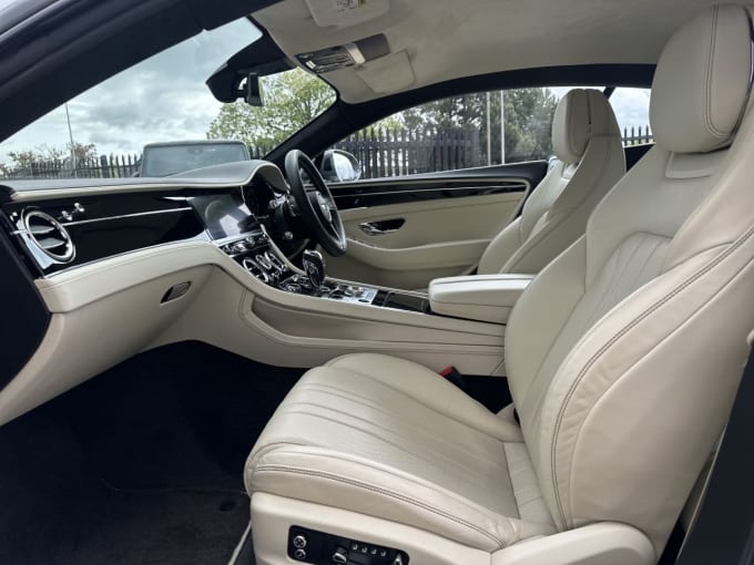 2025 Bentley Continental