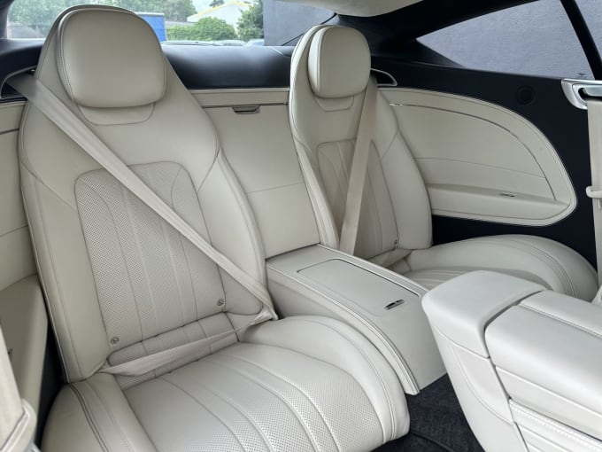 2025 Bentley Continental
